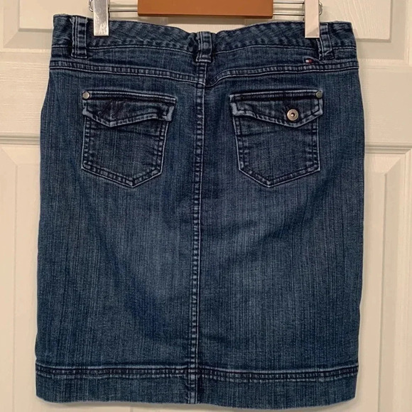 Tommy Hilfiger Skirt sz 8 - Picture 6 of 11